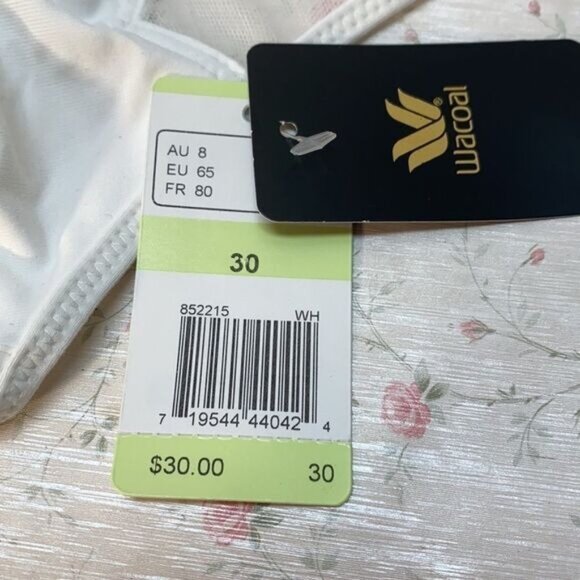 Wacoal Womens White Adjustable Racerback Bra Size 30 With J-Hook Convertible Str - Picture 5 of 5